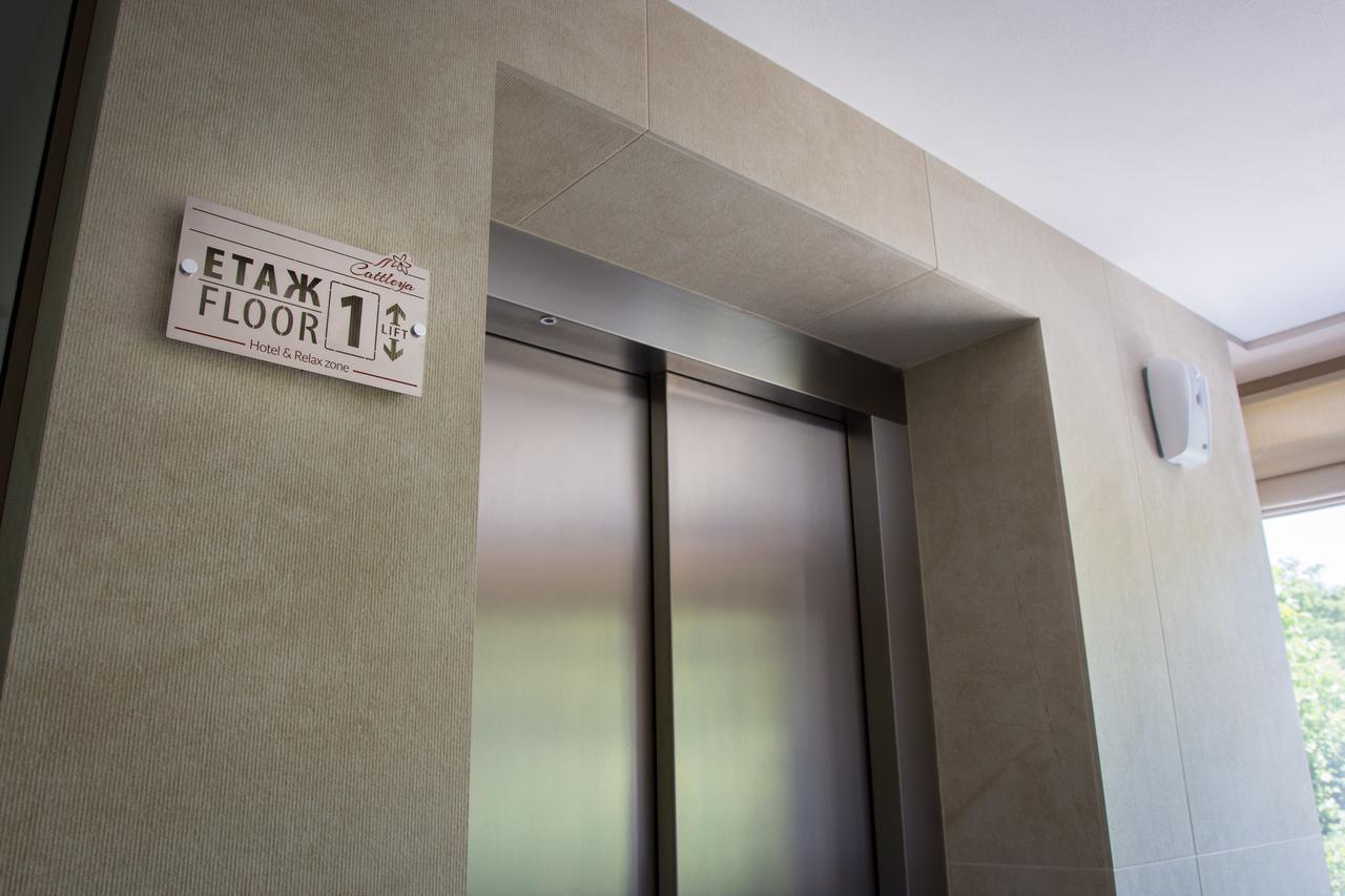 Hotel & Relax Zone Cattleya 克鲁舒纳 外观 照片